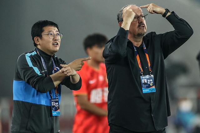 马宁首次回应无缘主哨淘汰赛：到现在都不知道为什么，配置问题不是核心原因